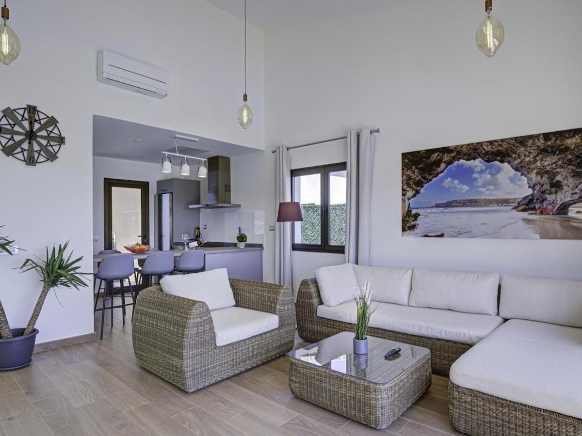 Lightbooking Villa El Molino Piscina Privada Climatizada Caleta De Fuste Luaran gambar